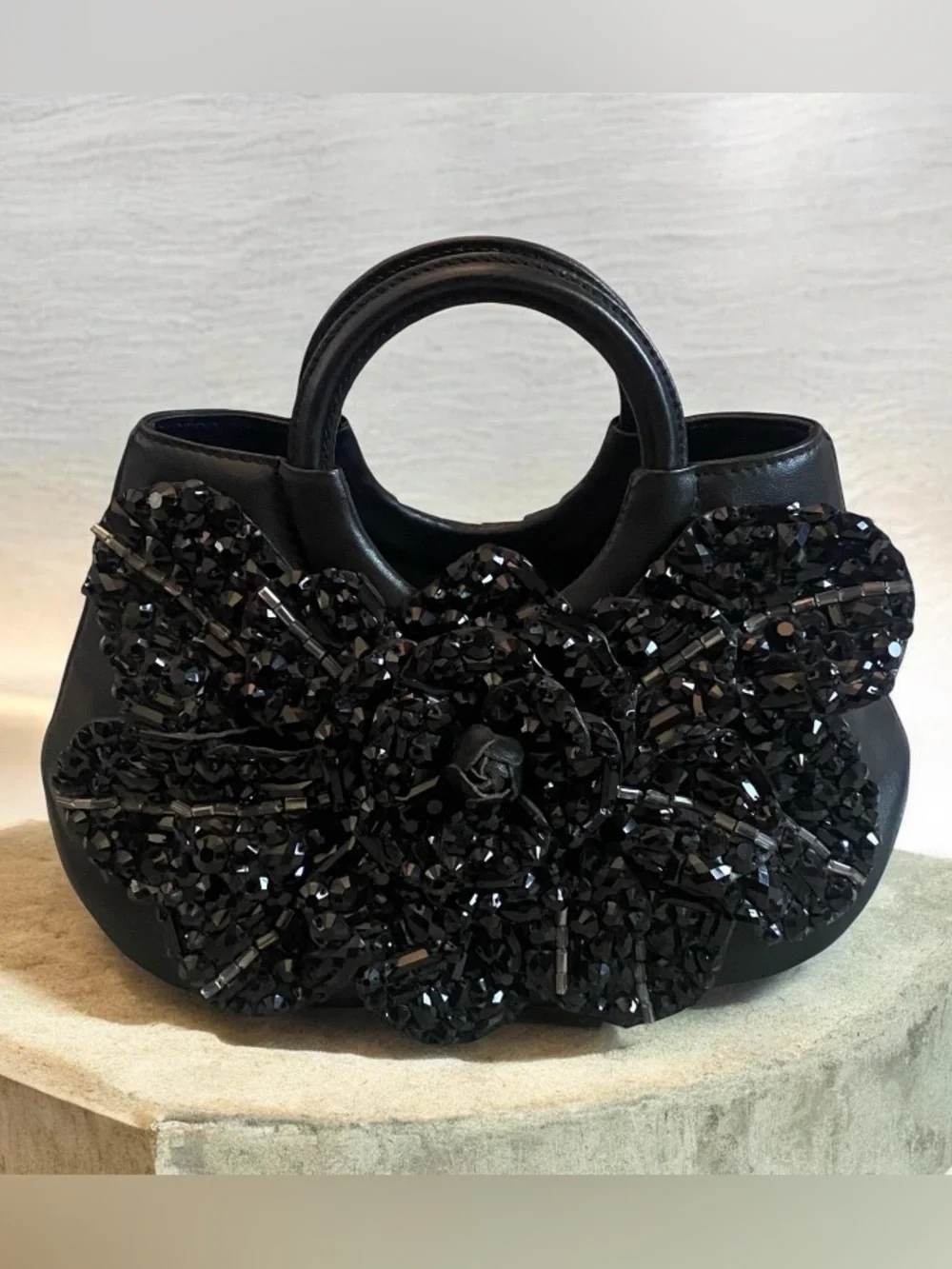 Anne Fontaine Scarlett star jet black with black crystals-limited Edition